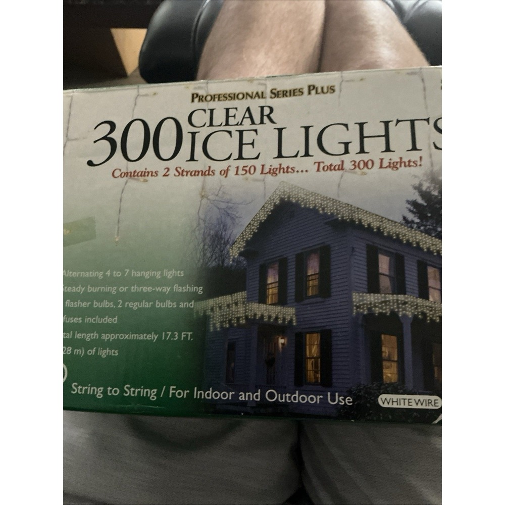 Professional Series Plus 300 Clear Ice Lights - New in Box